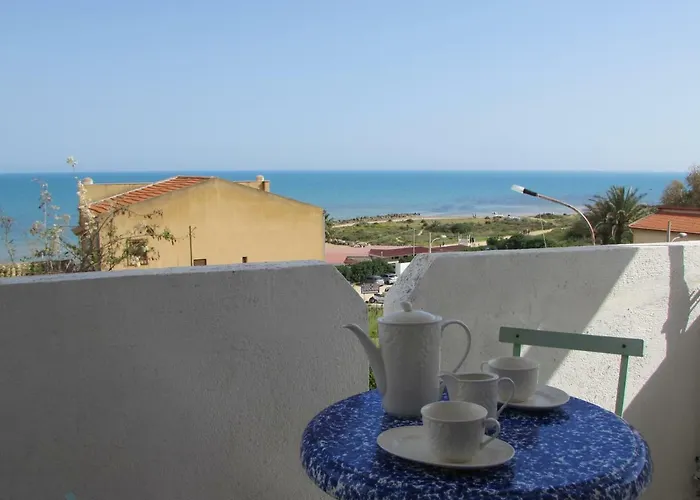 Majata Πανσιόν Realmonte